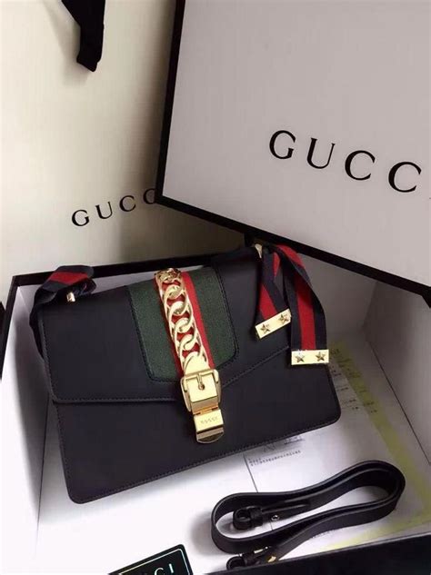 gucci handbags under 500